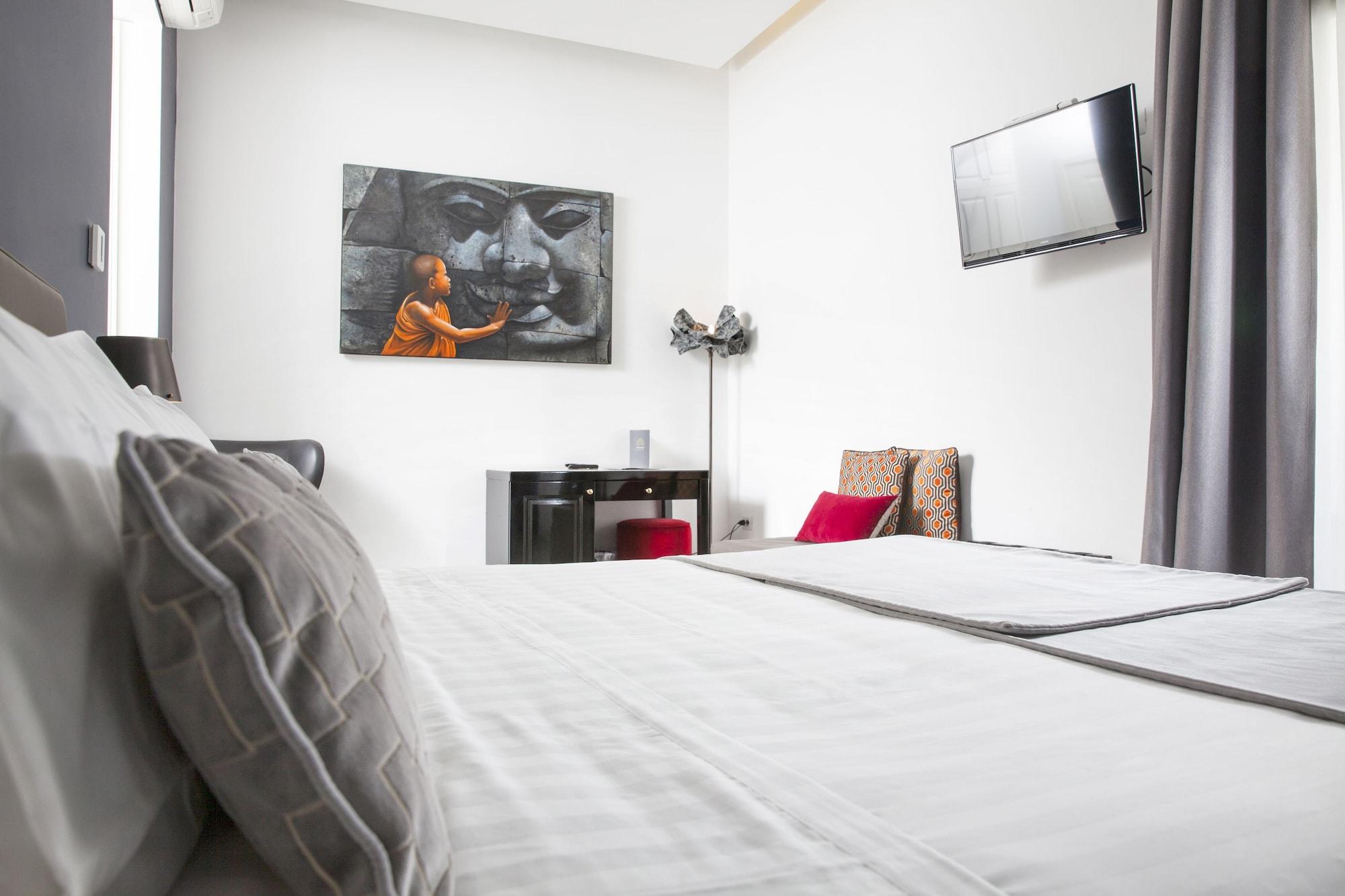 บูทิก โฮเทล เมโทร 900 Hotel เนเปิลส์ ภายนอก รูปภาพ