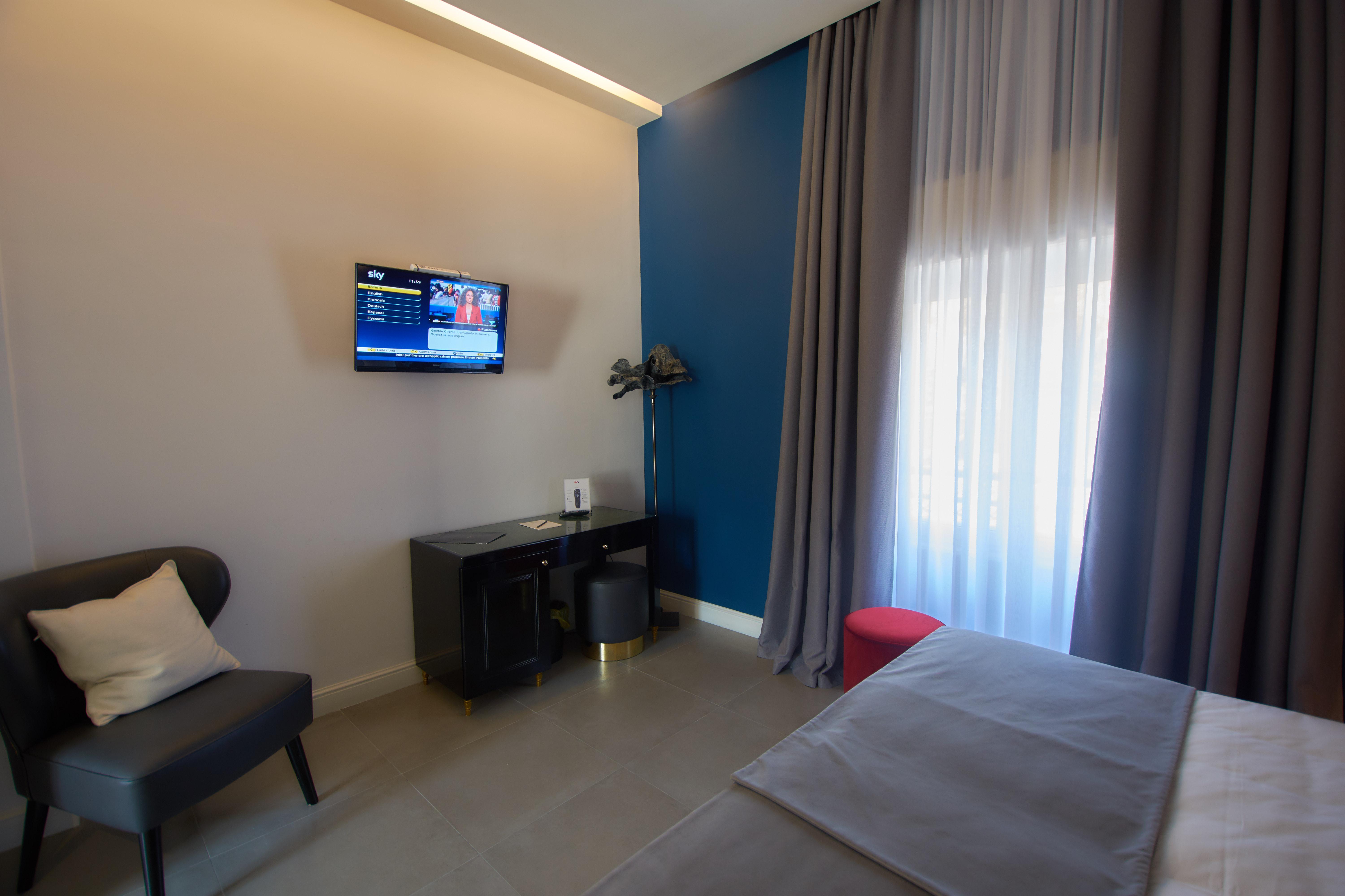 บูทิก โฮเทล เมโทร 900 Hotel เนเปิลส์ ภายนอก รูปภาพ