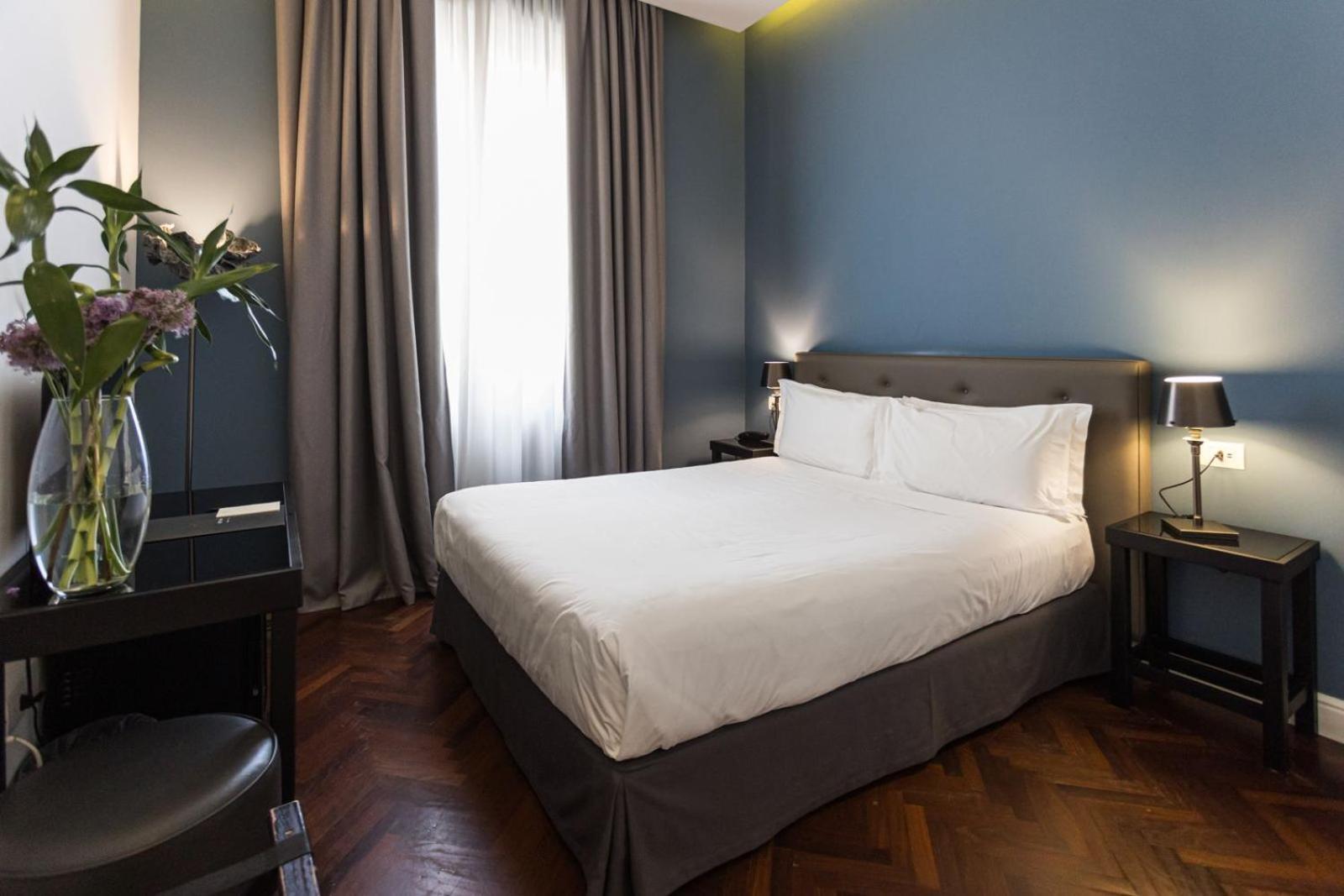 บูทิก โฮเทล เมโทร 900 Hotel เนเปิลส์ ภายนอก รูปภาพ