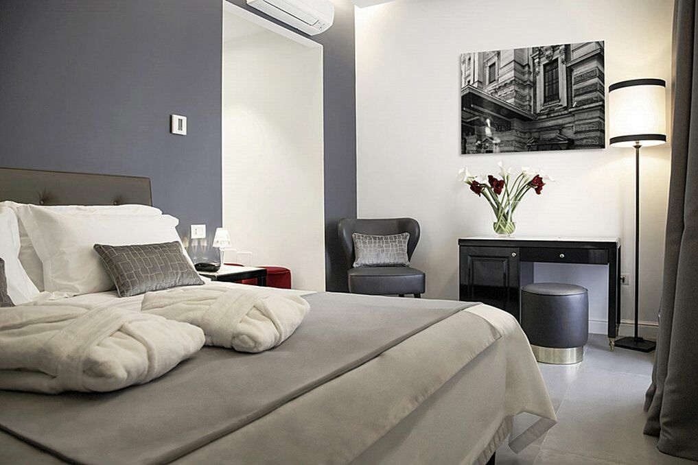 บูทิก โฮเทล เมโทร 900 Hotel เนเปิลส์ ภายนอก รูปภาพ
